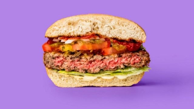 bleeding-burger2.jpg.size.custom.crop.813x650