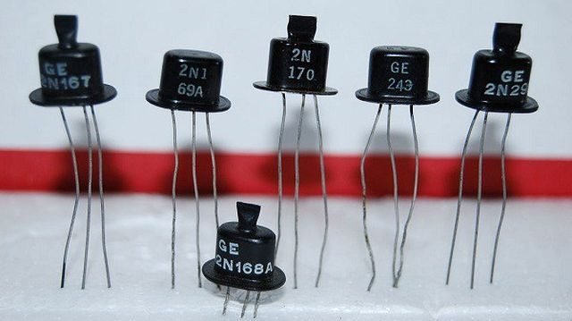 many-shapes-and-sizes-of-transistors