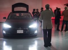 Tesla вреди повеќе од General Motors и Ford