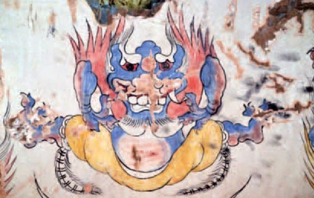 Tomb-with-Bizarre-Images