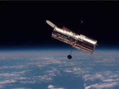 Историски најпознатите научни сателити имаат еволуирано до џиновски пропорции