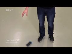 Со оваа маска скршените екрани на телефоните стануваат минато
