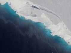 НАСА предупредува: Џиновски глечер се одвојува од Антарктикот